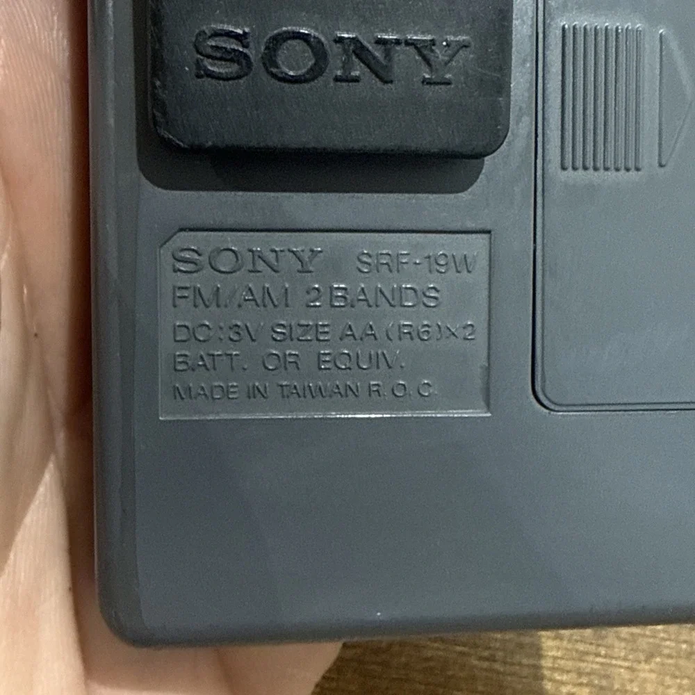 Sony walkman srf